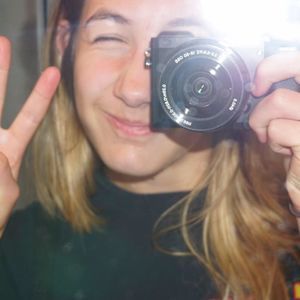 Meet your Posher, Olivia